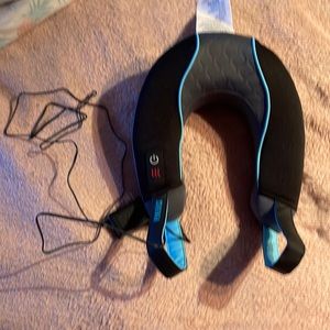 Homedics neck massager and heating